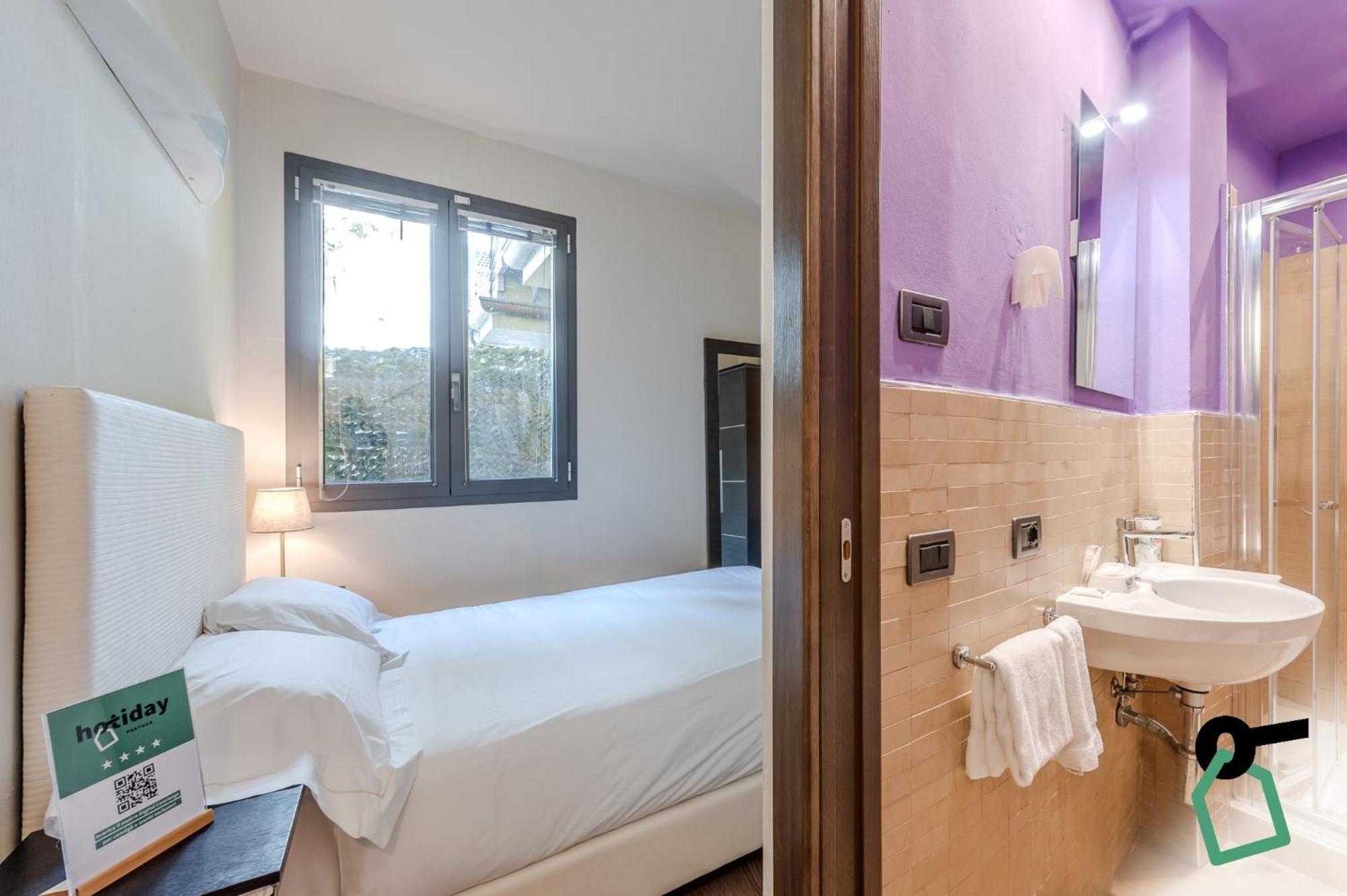Hotiday Aparthotel Firenze Ngoại thất bức ảnh