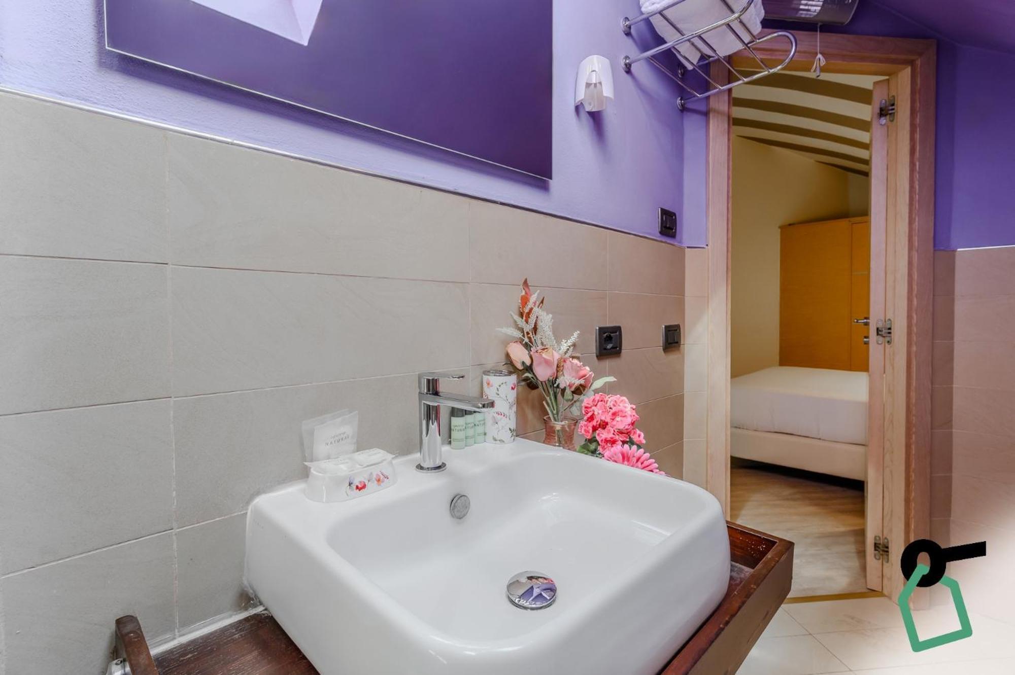 Hotiday Aparthotel Firenze Ngoại thất bức ảnh