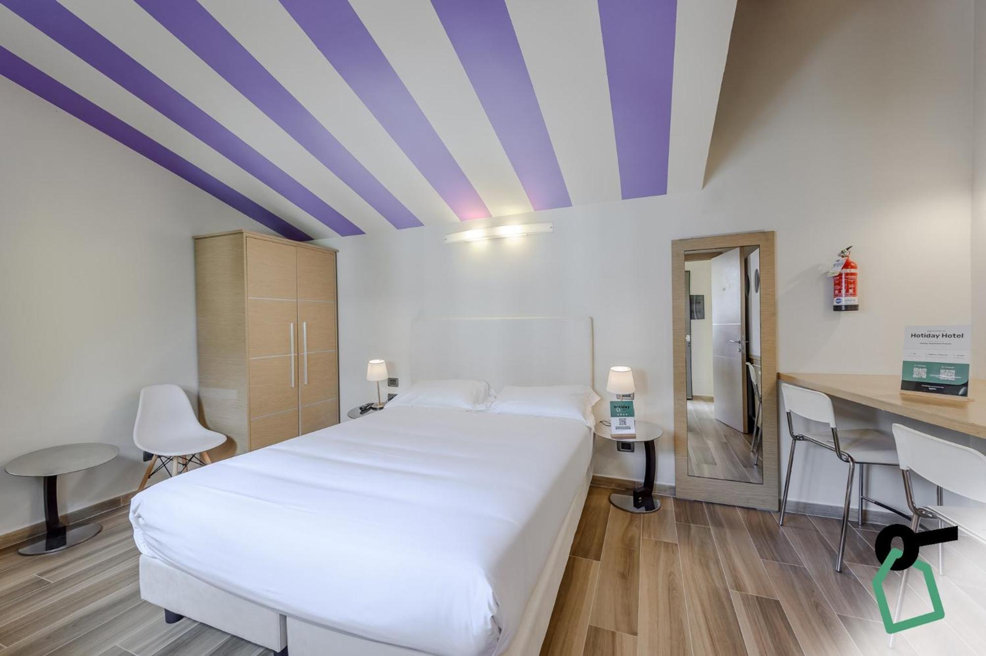 Hotiday Aparthotel Firenze Ngoại thất bức ảnh