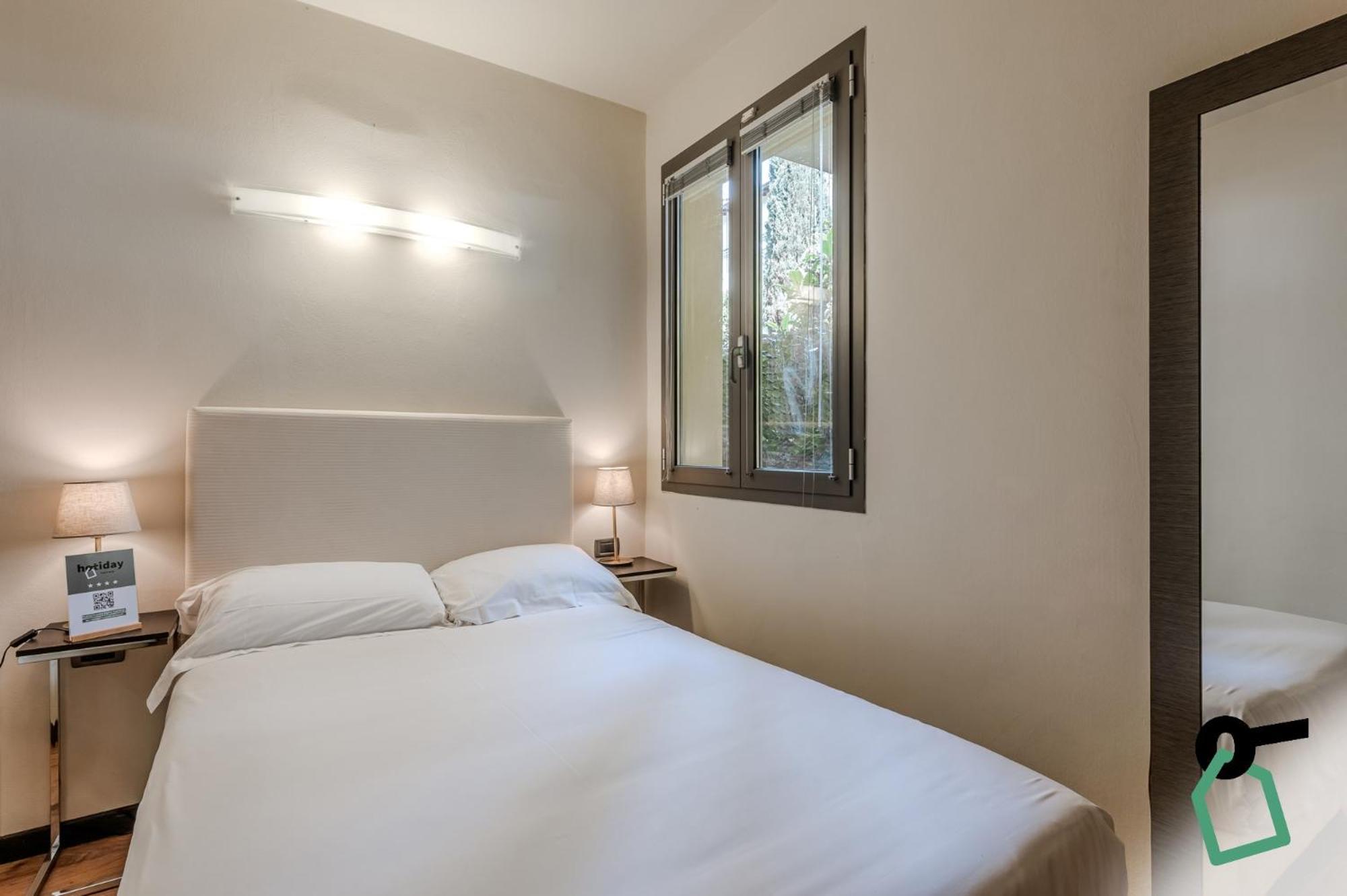 Hotiday Aparthotel Firenze Ngoại thất bức ảnh